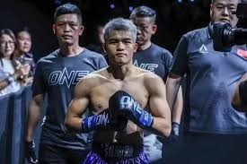 低迷曼市苟延残喘 红军强势猛龙过江